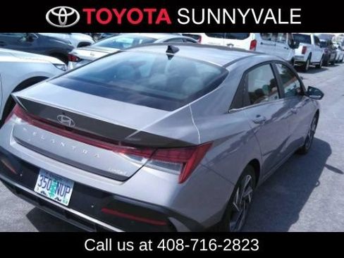 Used 2024 Hyundai Elantra Limited FWD image 2