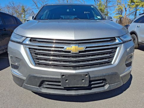 Certified 2023 Chevrolet Traverse LT w/ LPO, Floor Liner Package image 2
