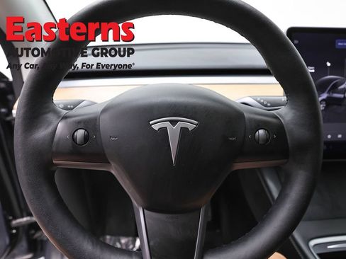 Used 2023 Tesla Model Y Long Range AWD/4WD image 10