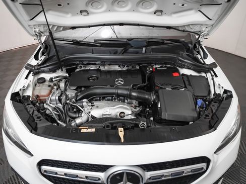 Certified 2022 Mercedes-Benz GLA 250 image 4
