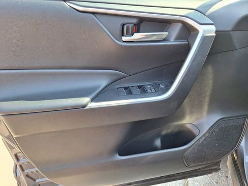 Used 2024 Toyota RAV4 XLE image 28