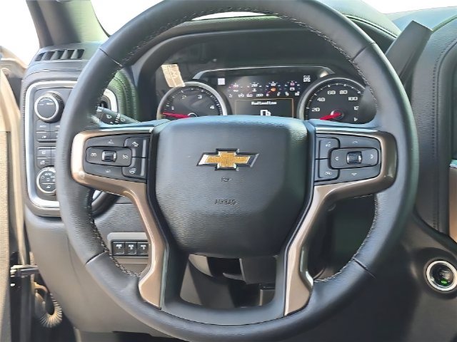 Used 2022 Chevrolet Silverado 3500 High Country AWD/4WD image 18
