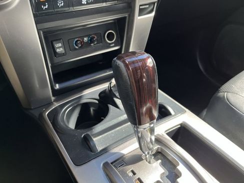 Used 2017 Toyota 4Runner Limited AWD/4WD image 23