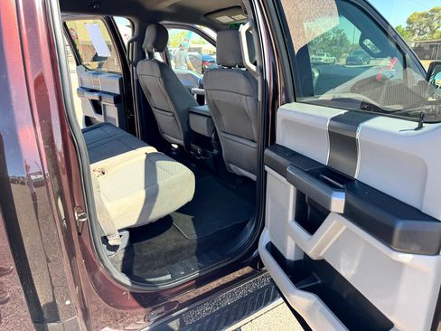 Used 2018 Ford F150 XLT w/ Equipment Group 302A Luxury image 40