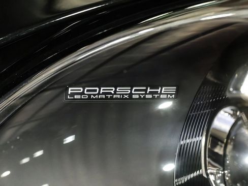 Used 2021 Porsche 911 AWD/4WD image 30