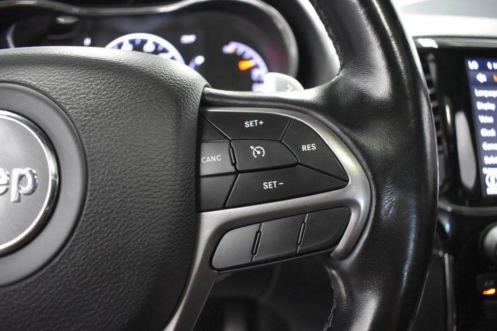Used 2020 Jeep Grand Cherokee Limited X AWD/4WD image 32