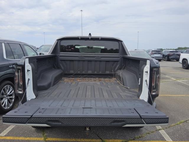 Used 2025 GMC Hummer EV 2X AWD/4WD image 5