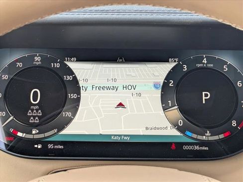 New 2025 Land Rover Range Rover Long Wheelbase SE image 11