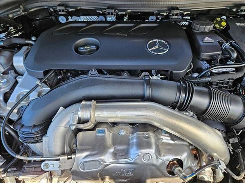 New 2026 Mercedes-Benz GLA 250 image 16