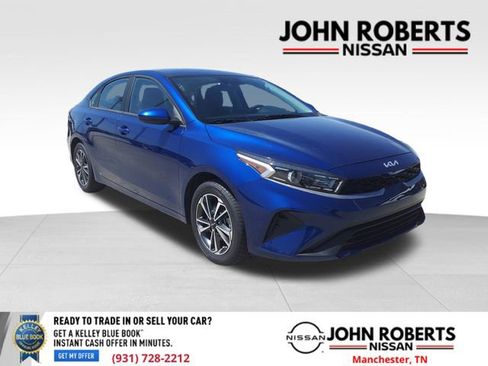 Used 2023 Kia Forte LXS image 1