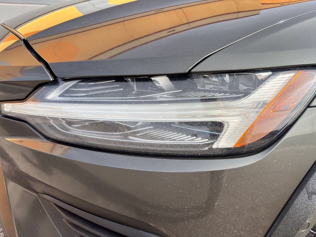 Used 2020 Volvo V60 T5 Cross Country w/ Protection Package Premier AWD/4WD image 10