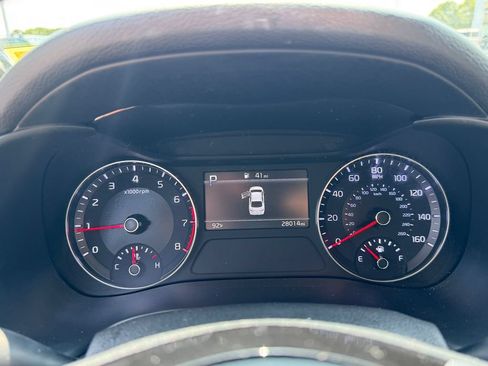 Used 2023 Kia Forte LXS w/ LXS Technology Package FWD image 21