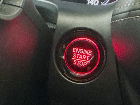 Used 2024 Honda HR-V EX-L image 18