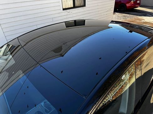 Used 2023 Tesla Model Y Long Range image 9