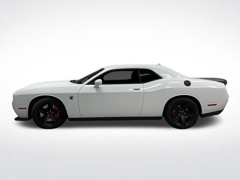 Used 2022 Dodge Challenger SRT Hellcat Redeye image 12