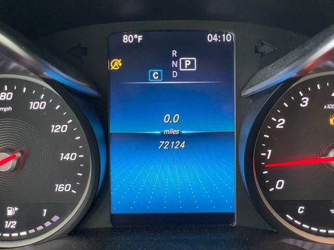 Certified 2020 Mercedes-Benz GLC 300 image 2