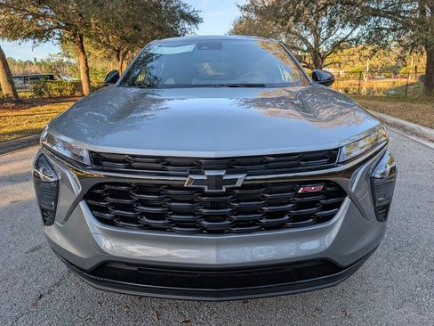 New 2026 Chevrolet Trax RS w/ Driver Confidence Package image 2