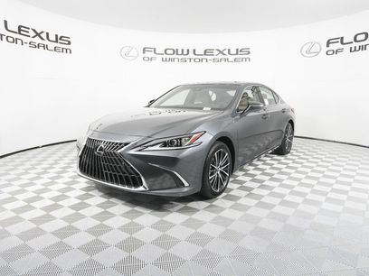 New 2025 Lexus ES 350 w/ Premium Package