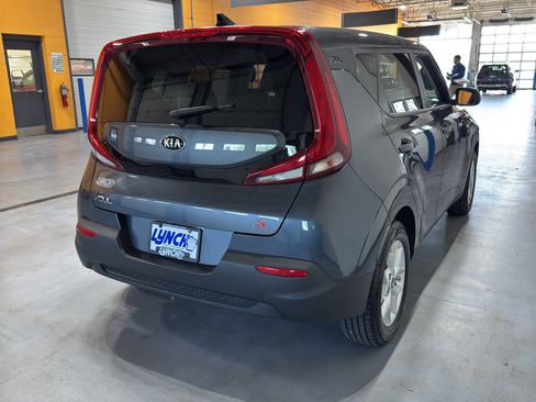 Used 2020 Kia Soul S FWD image 5