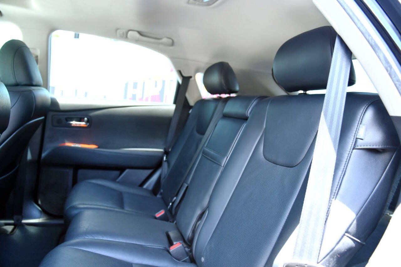 Used 2011 Lexus RX 350 2WD w/ Premium Pkg image 18