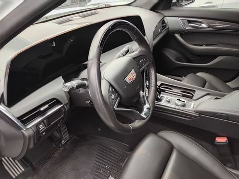 Used 2025 Cadillac CT5 Sport w/ Sun And Sound Package AWD/4WD image 8
