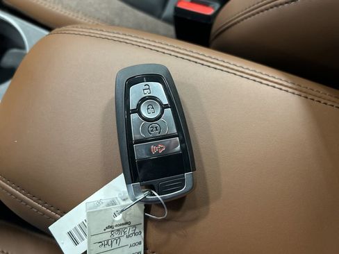 New 2026 Ford Bronco Sport Outer Banks w/ Sasquatch Outer Banks Package AWD/4WD image 28