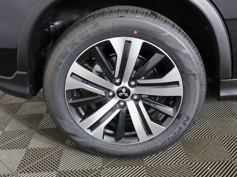 New 2026 Mitsubishi Outlander Sport ES image 18