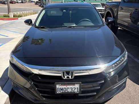 Used 2019 Honda Accord LX image 2