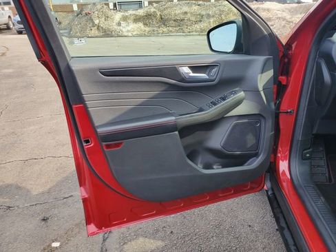 Used 2023 Ford Escape ST-Line w/ Tech Pack #1 image 9