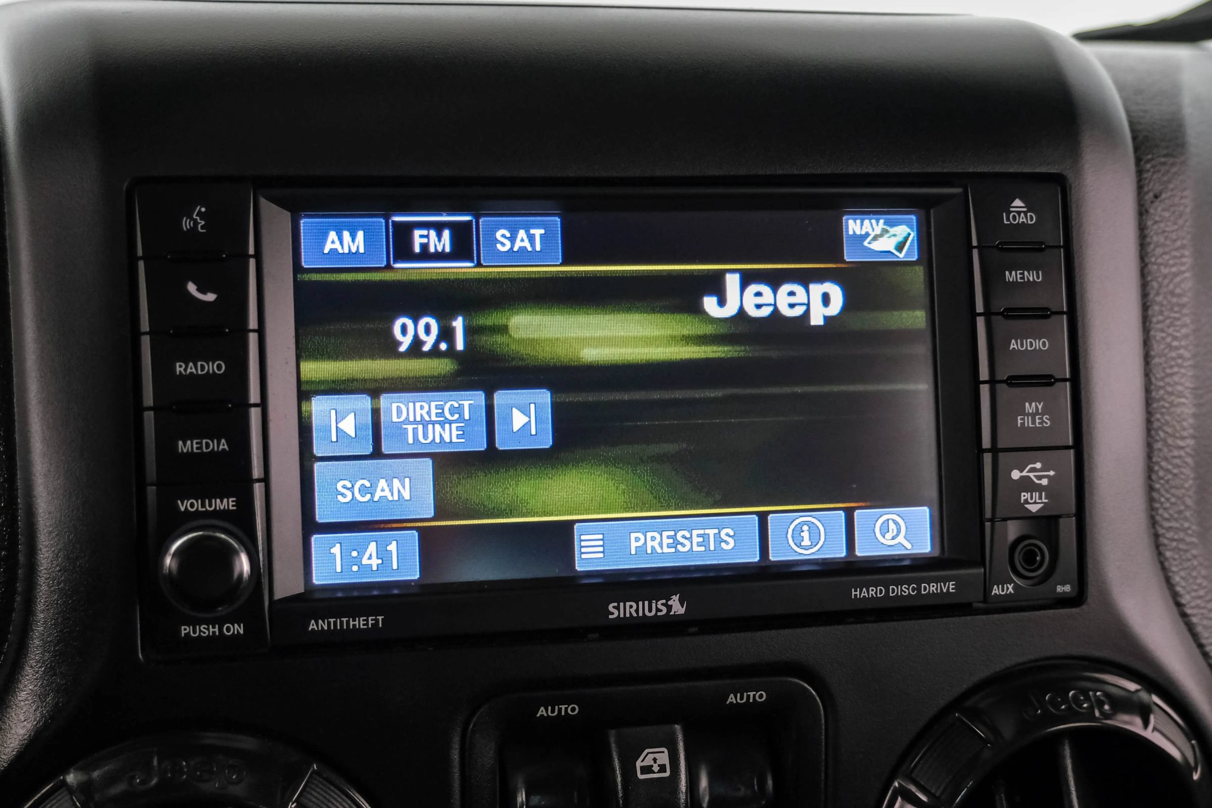 Used 2017 Jeep Wrangler Unlimited Rubicon AWD/4WD image 22