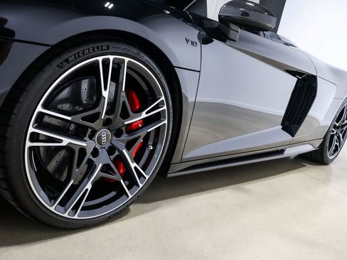 Used 2022 Audi R8 V10 performance image 40