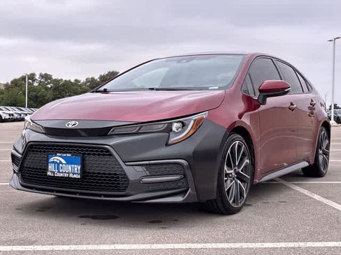 Used 2022 Toyota Corolla SE FWD image 11