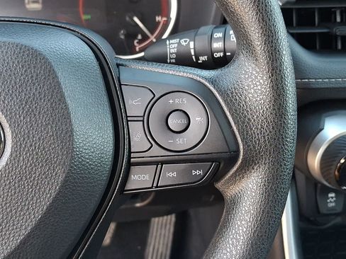 Certified 2025 Toyota RAV4 XLE AWD/4WD image 26