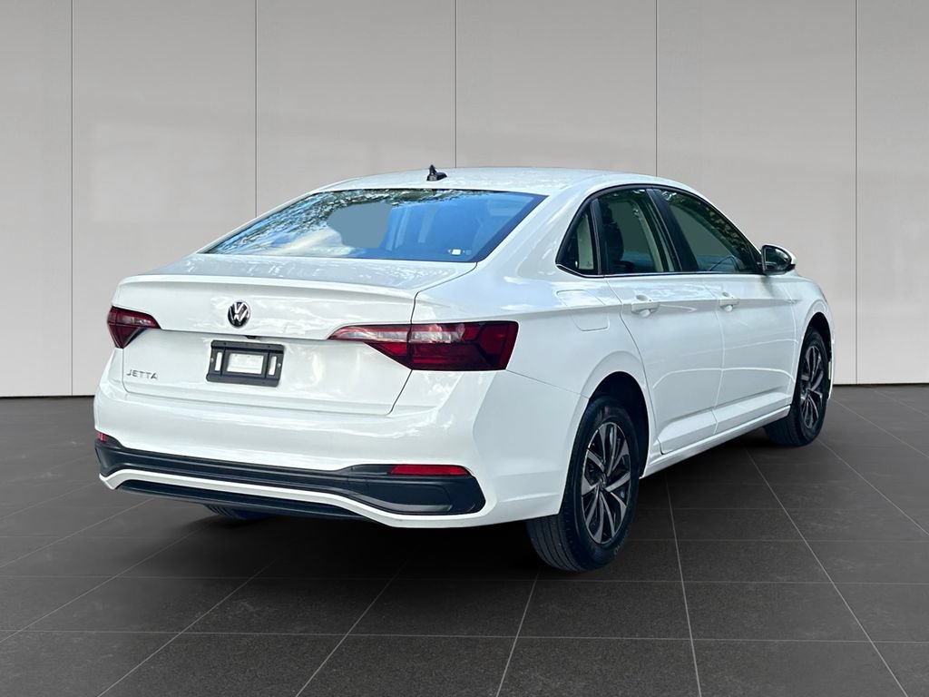 Used 2024 Volkswagen Jetta S FWD image 5