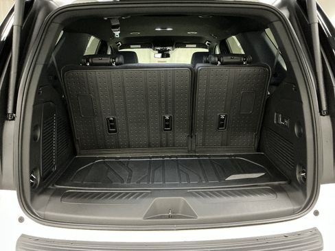 New 2026 Chevrolet Tahoe LT w/ Comfort Package AWD/4WD image 34