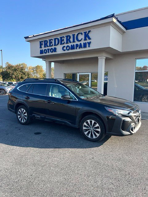 Used 2024 Subaru Outback Limited AWD/4WD image 1