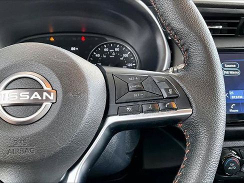Certified 2024 Nissan Kicks SR w/ SR Premium Package FWD image 23