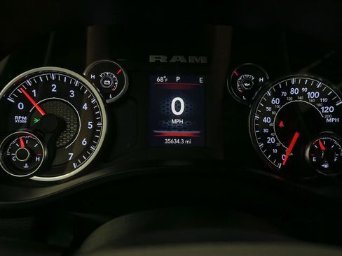 Used 2023 RAM 1500 Big Horn AWD/4WD image 39