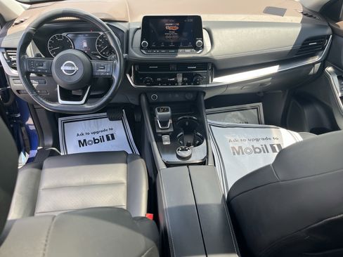 Used 2022 Nissan Rogue SV w/ SV Premium Package AWD/4WD image 20