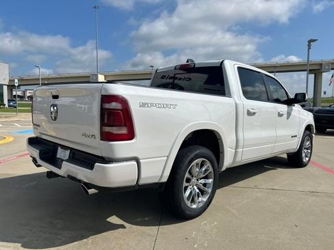 Used 2022 RAM 1500 Laramie w/ Sport Appearance Package AWD/4WD image 12