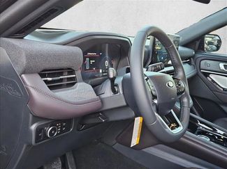 New 2026 Ford Explorer Platinum video 3