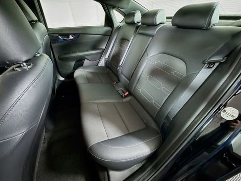 Used 2023 Kia Forte GT-Line image 22