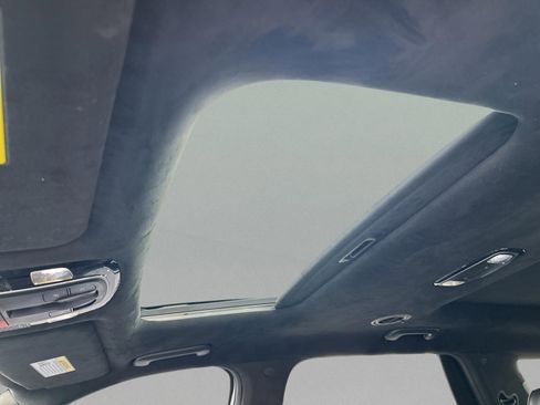 Used 2022 Hyundai Palisade Calligraphy image 4