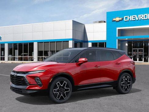 New 2025 Chevrolet Blazer RS image 2