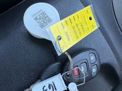 Used 2008 Pontiac Solstice Convertible w/ Preferred Package image 17