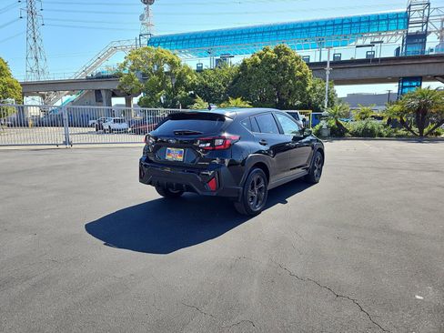 Used 2024 Subaru Crosstrek 2.0i image 7