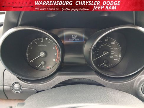 Used 2017 Subaru Outback 2.5i Limited image 16