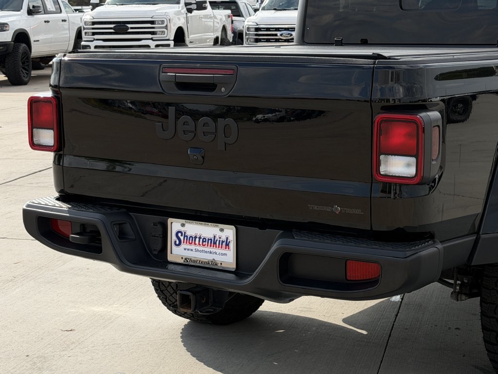 Used 2023 Jeep Gladiator Sport AWD/4WD image 6