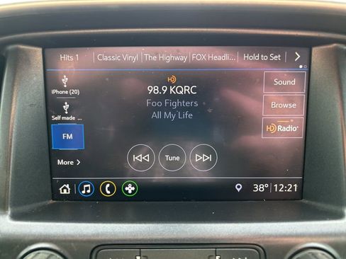 Used 2019 GMC Canyon SLE image 30