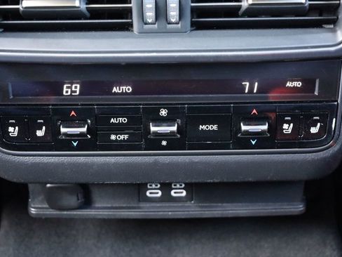 Used 2023 Lexus LX 600 F Sport image 42